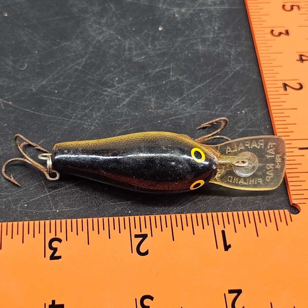 Rapala Fat Rap Black Gold Balsa Wood Deep Diver Crankbait Finland Lure